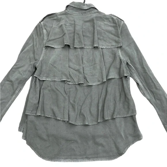 EUC AMO Tiered Ruffle Back Army Shirt Jacket
Size Small - Picture 4 of 7